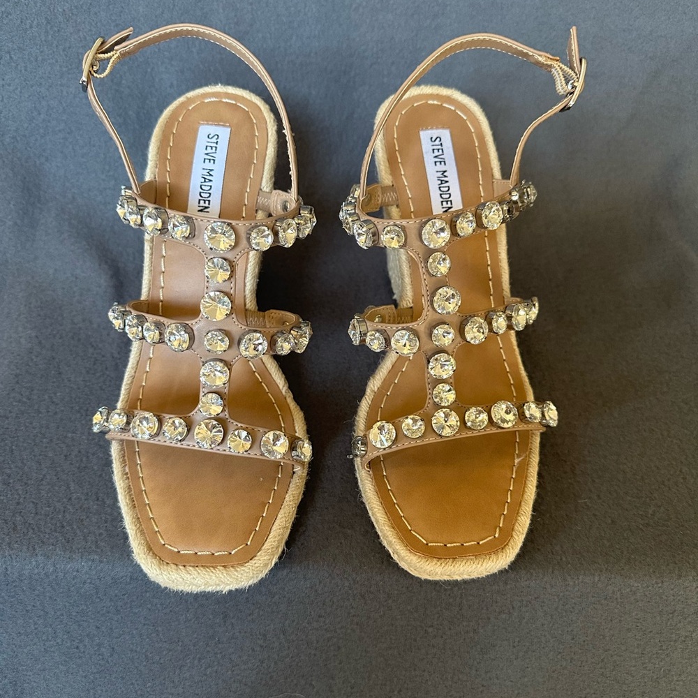 Steve Madden Brown Sandals with Sparkling Accents